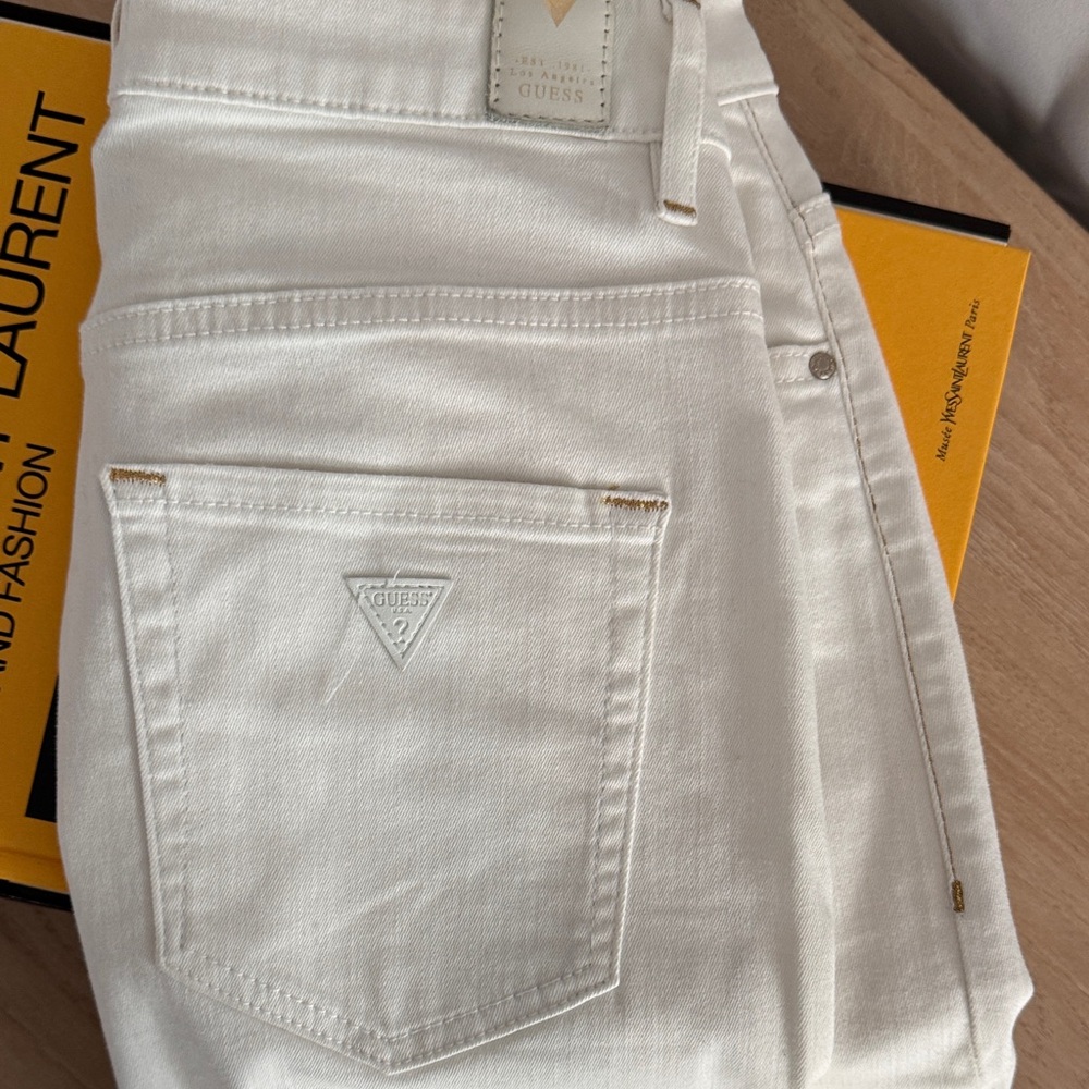 Guess Cream Denim Jeans